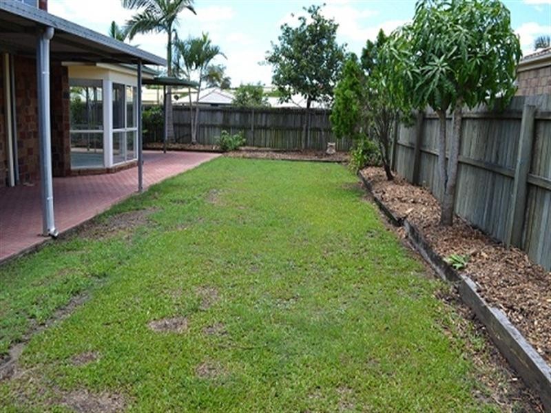 101 Glenfield Street, Parkinson QLD 4115
