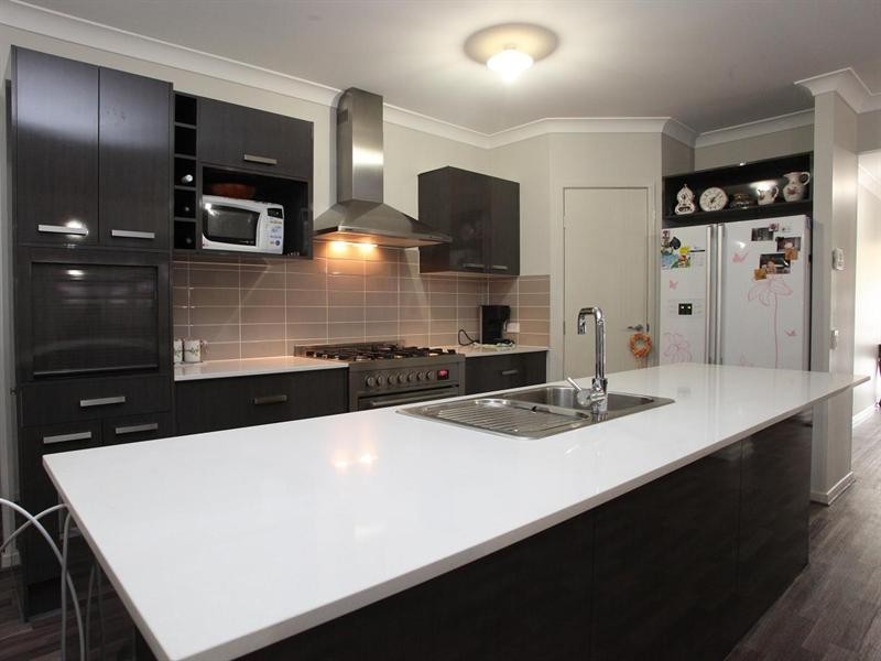 17 Garnett Street, Slacks Creek QLD 4127