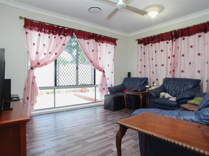 17 Garnett Street, Slacks Creek QLD 4127