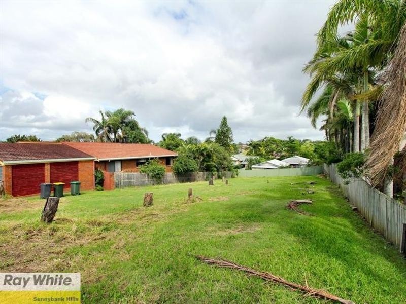 7 Kavanagh Road, Wishart QLD 4122