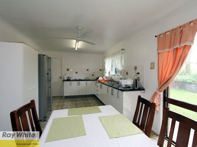 82 Grieve Road, Rochedale QLD 4123