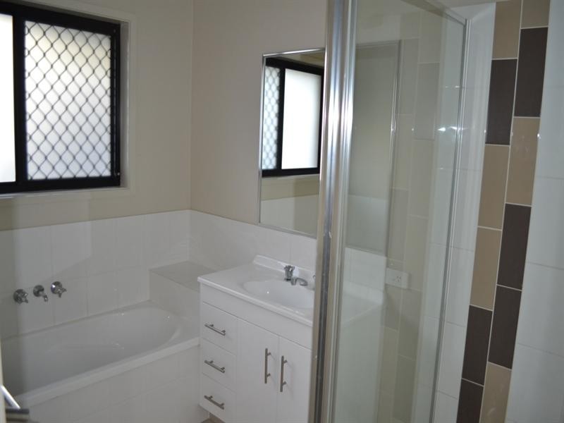 62 Parkside Drive, Springfield QLD 4300