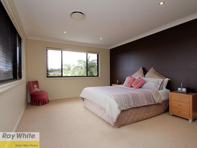 1 Leelaben Place, Eight Mile Plains QLD 4113