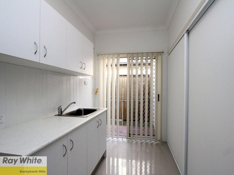 8 Hendy Street, Sunnybank Hills QLD 4109