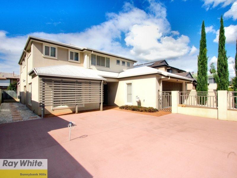 8 Hendy Street, Sunnybank Hills QLD 4109