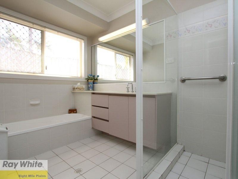 59 Bordeaux Street, Eight Mile Plains QLD 4113