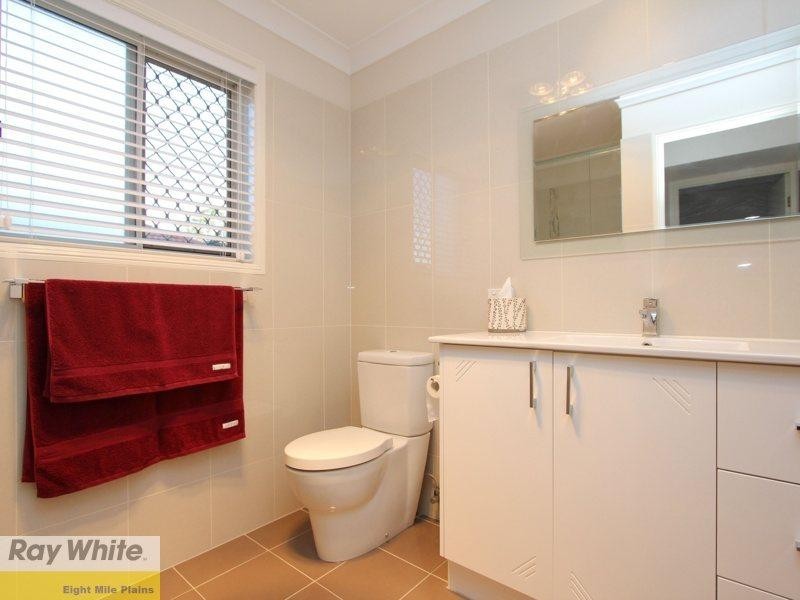 42 Regent Street, Eight Mile Plains QLD 4113