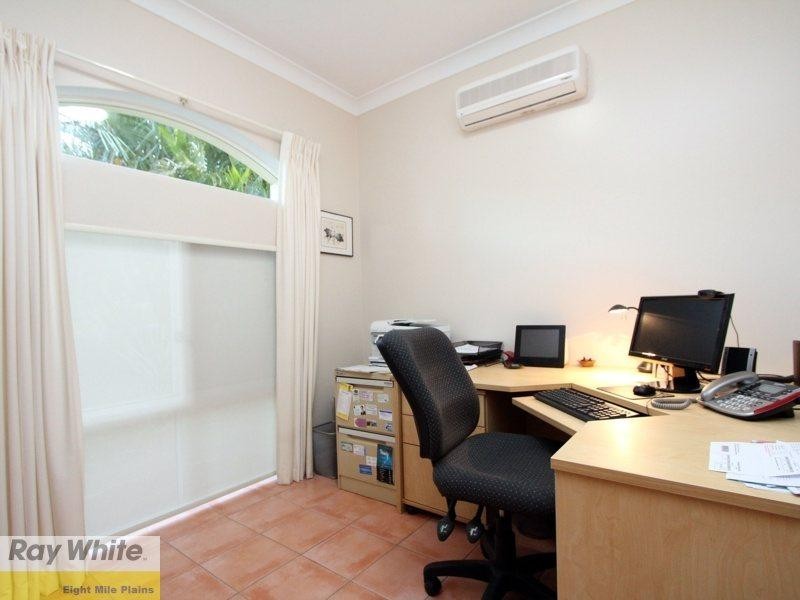 42 Regent Street, Eight Mile Plains QLD 4113