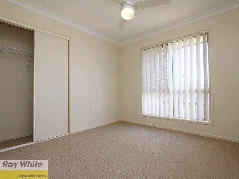 9 Schafer Court, Edens Landing QLD 4207