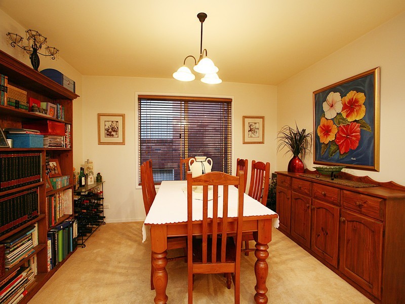 28 Telford Drive, Berwick VIC 3806