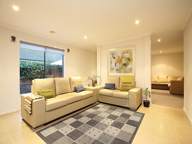 7 Paxton Close, Berwick VIC 3806