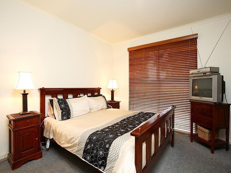 6 Tilba Court, Berwick VIC 3806