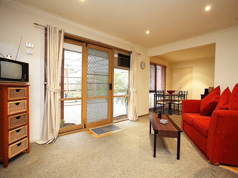 6 Tilba Court, Berwick VIC 3806