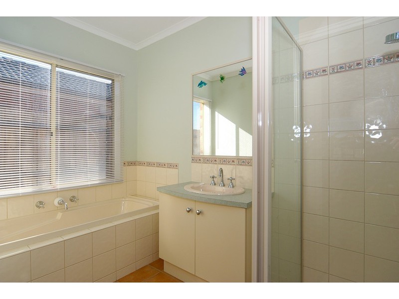 13 Betty Court, Lara VIC 3212