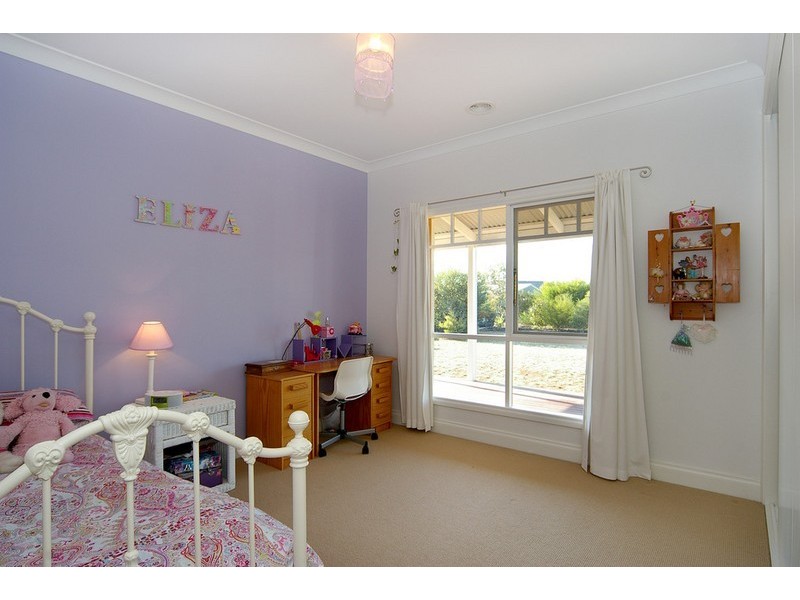 37 Thomas Road, Lara VIC 3212