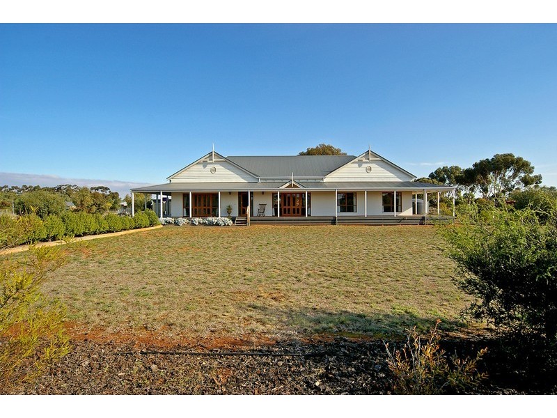 37 Thomas Road, Lara VIC 3212
