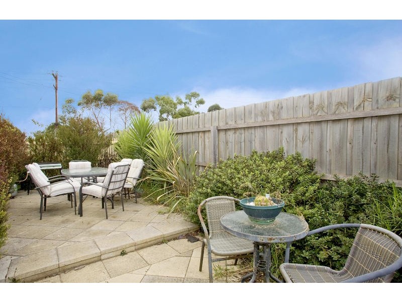 Unit 1 36 Curletts Road, Lara VIC 3212