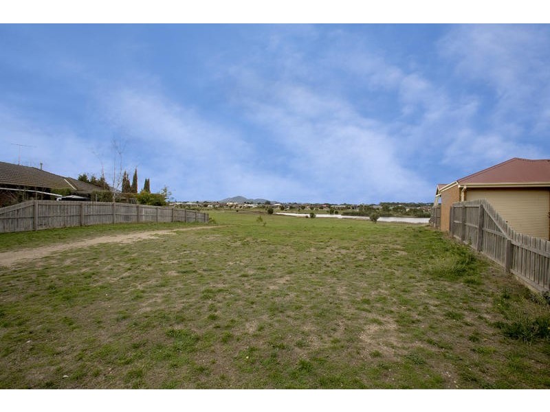 15 Stefan Court, Lara VIC 3212