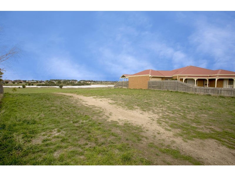 15 Stefan Court, Lara VIC 3212
