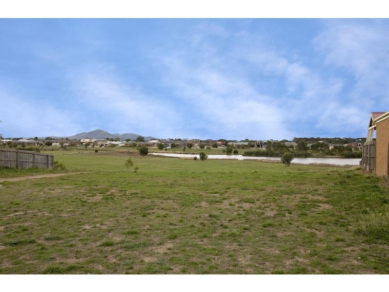 15 Stefan Court, Lara VIC 3212