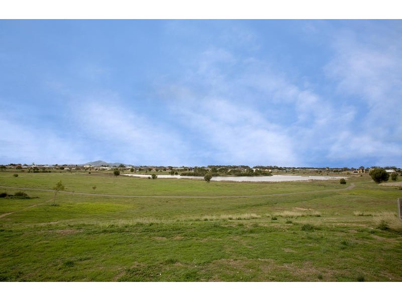 15 Stefan Court, Lara VIC 3212