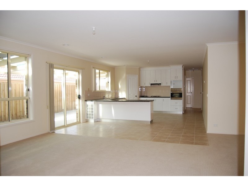 4 Hailar Lane, Lara VIC 3212