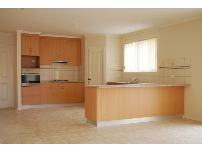 9 Hailar Lane, Lara VIC 3212