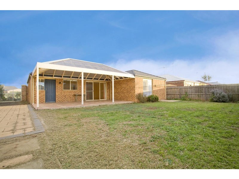 29 Country Gardens Drive, Lara VIC 3212