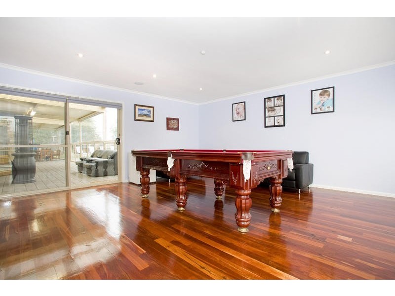 16 Sparrow Court, Lara VIC 3212