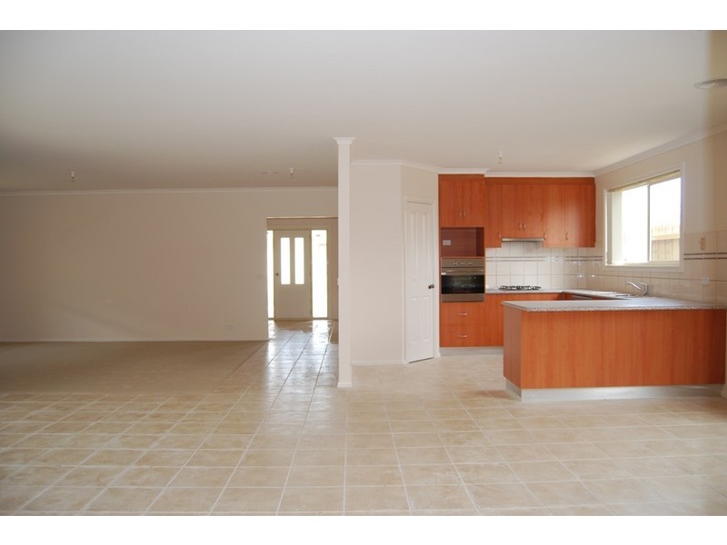 7 Hailar Lane, Lara VIC 3212