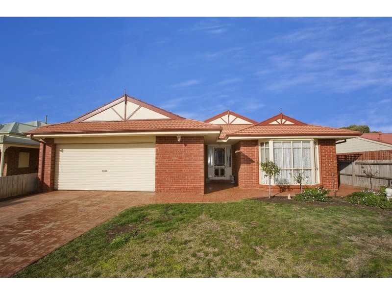 2 Swindon Court, Lara VIC 3212