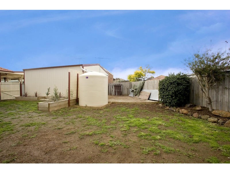 2 Swindon Court, Lara VIC 3212