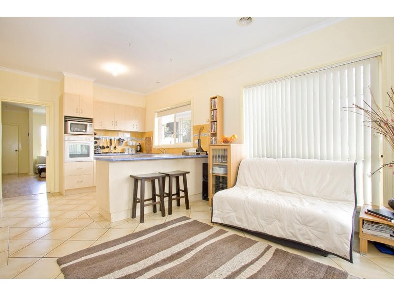 19 Blackbird Circuit, Lara VIC 3212