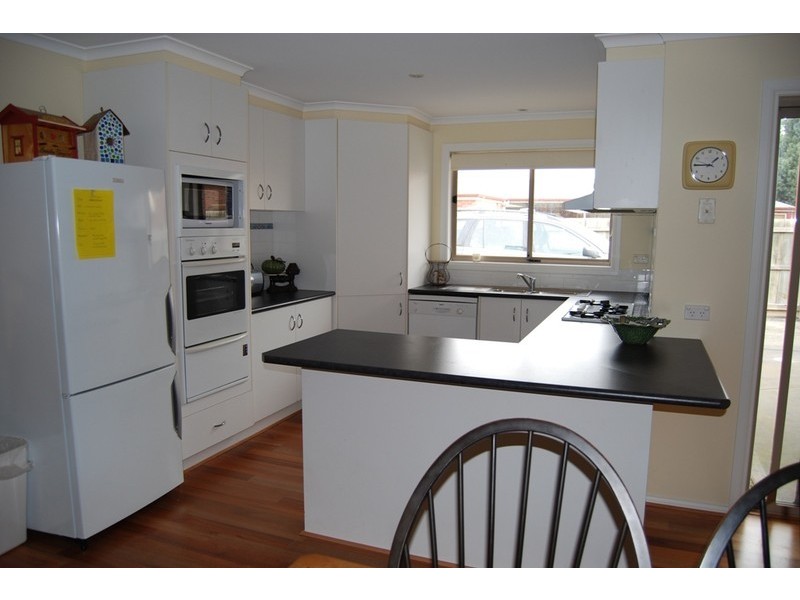 5 Marina Court, Lara VIC 3212