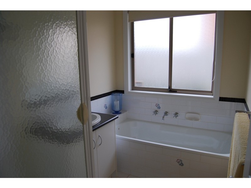 5 Marina Court, Lara VIC 3212