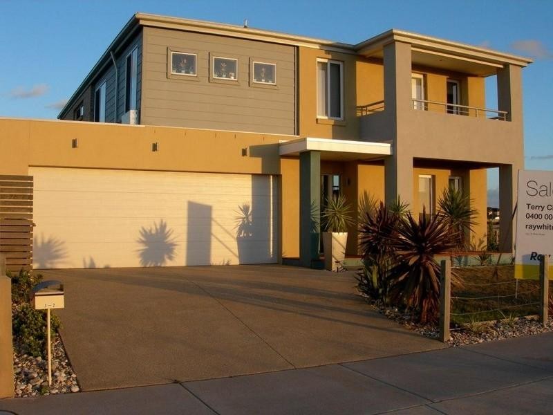 1-2 Judith Court, Lara VIC 3212