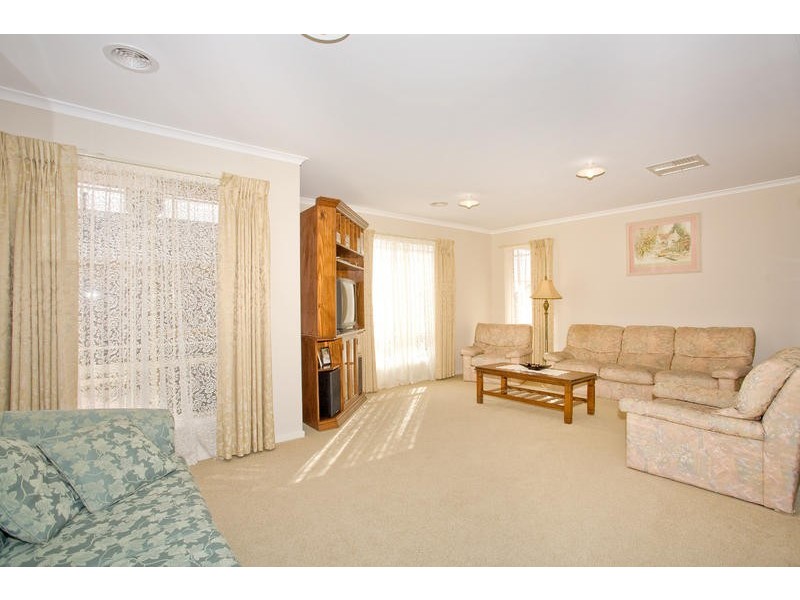 49 Country Gardens Drive, Lara VIC 3212