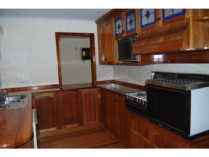 86 Cloverdale Drive, Corio VIC 3214