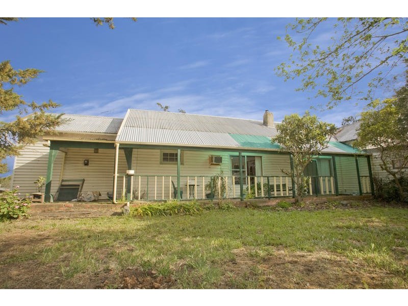 111 Old Melbourne Road, Little River VIC 3211