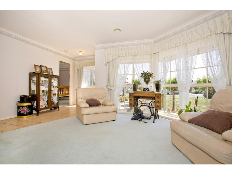 8 Racheal Close, Lara VIC 3212