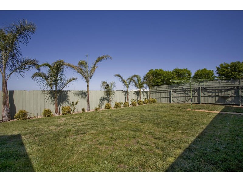 8 Racheal Close, Lara VIC 3212