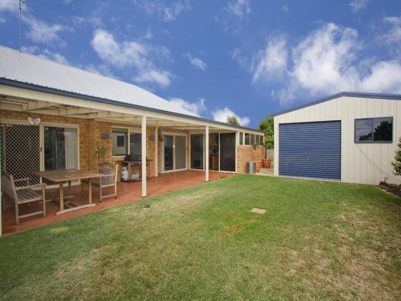 97-99 Blackbird Circuit, Lara VIC 3212