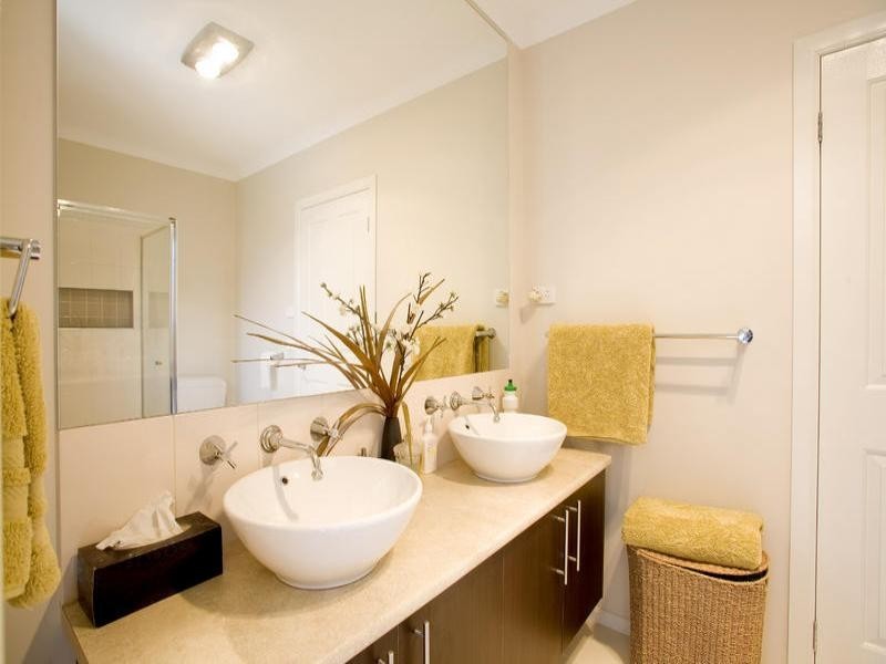 12 Nilaur Place, Lara VIC 3212