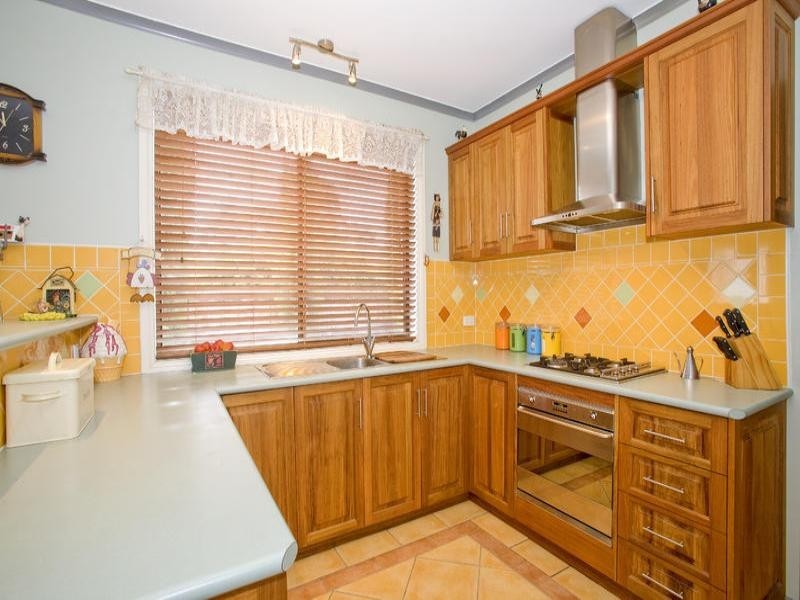 8 Windsor Court, Lara VIC 3212