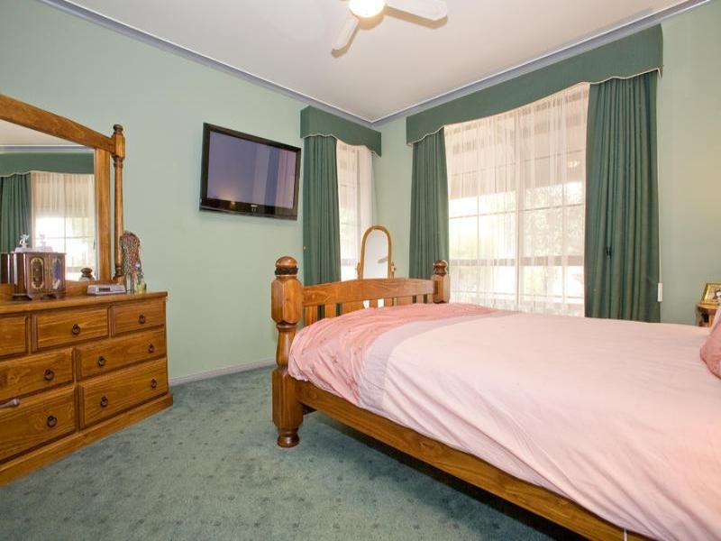 8 Windsor Court, Lara VIC 3212