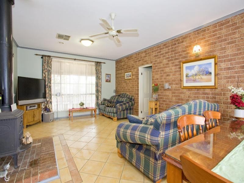 8 Windsor Court, Lara VIC 3212