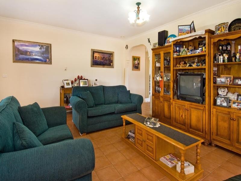 25 Magpie Close, Lara VIC 3212