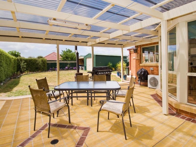 25 Magpie Close, Lara VIC 3212