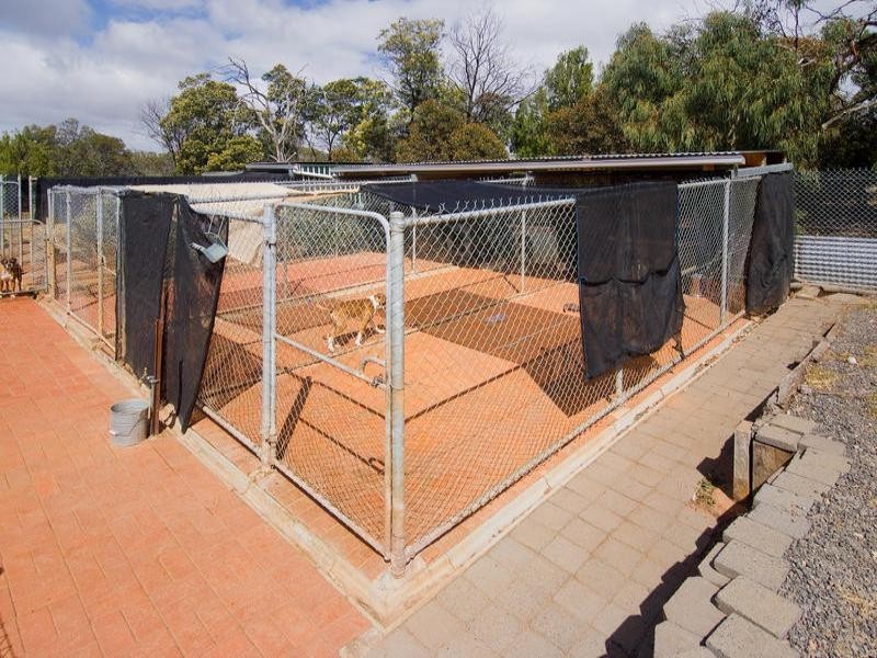 20 Sandhill Road, Anakie VIC 3221