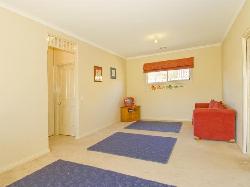 40 Country Gardens Drive, Lara VIC 3212